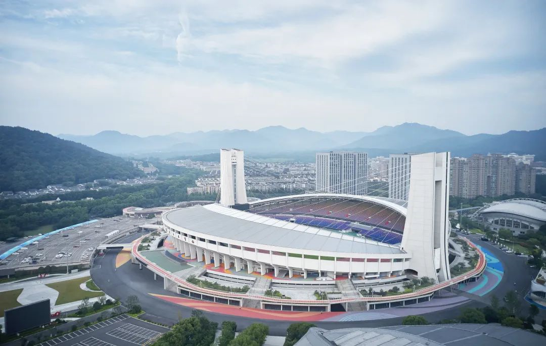 浙江黃龍?bào)w育館 - 副本.jpg